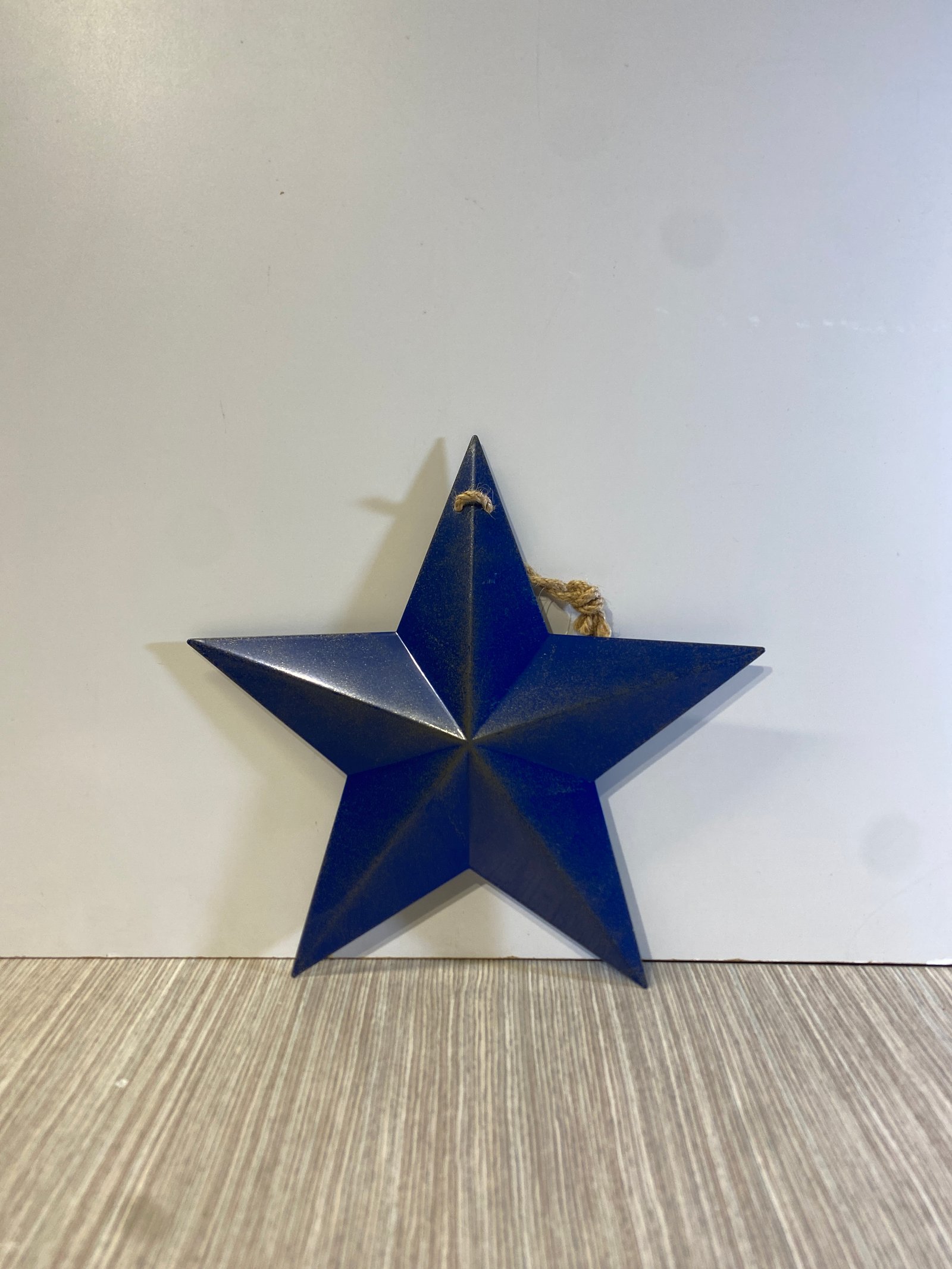 Estrella Metálica Azul Oscuro Plana