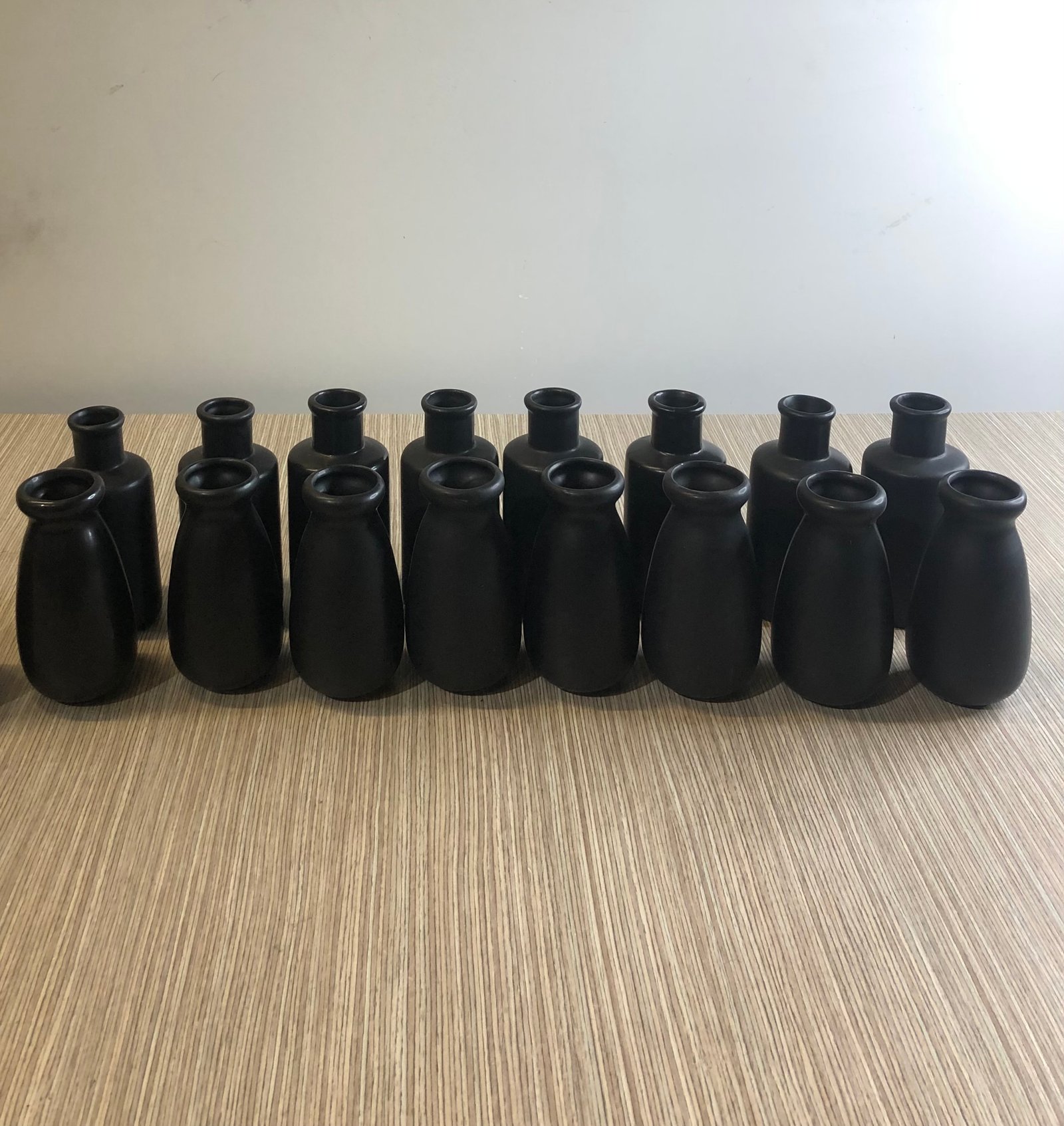 Jarrón Cerámica Negro Mini Boca Ancha 14Cm Alto