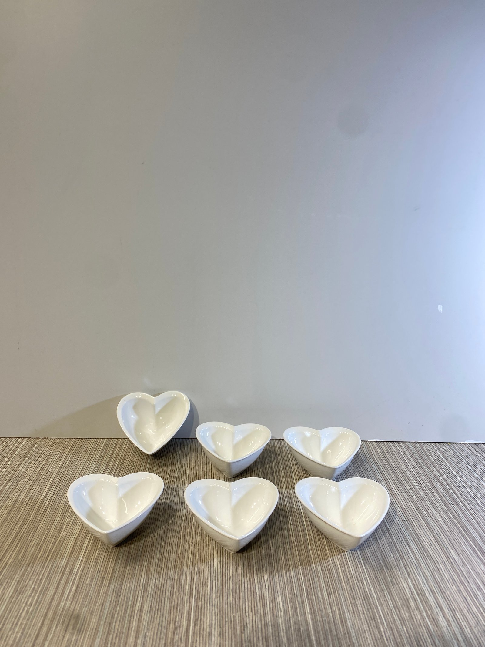 Salsera Cerámica Blanca Forma Corazón Pequeño