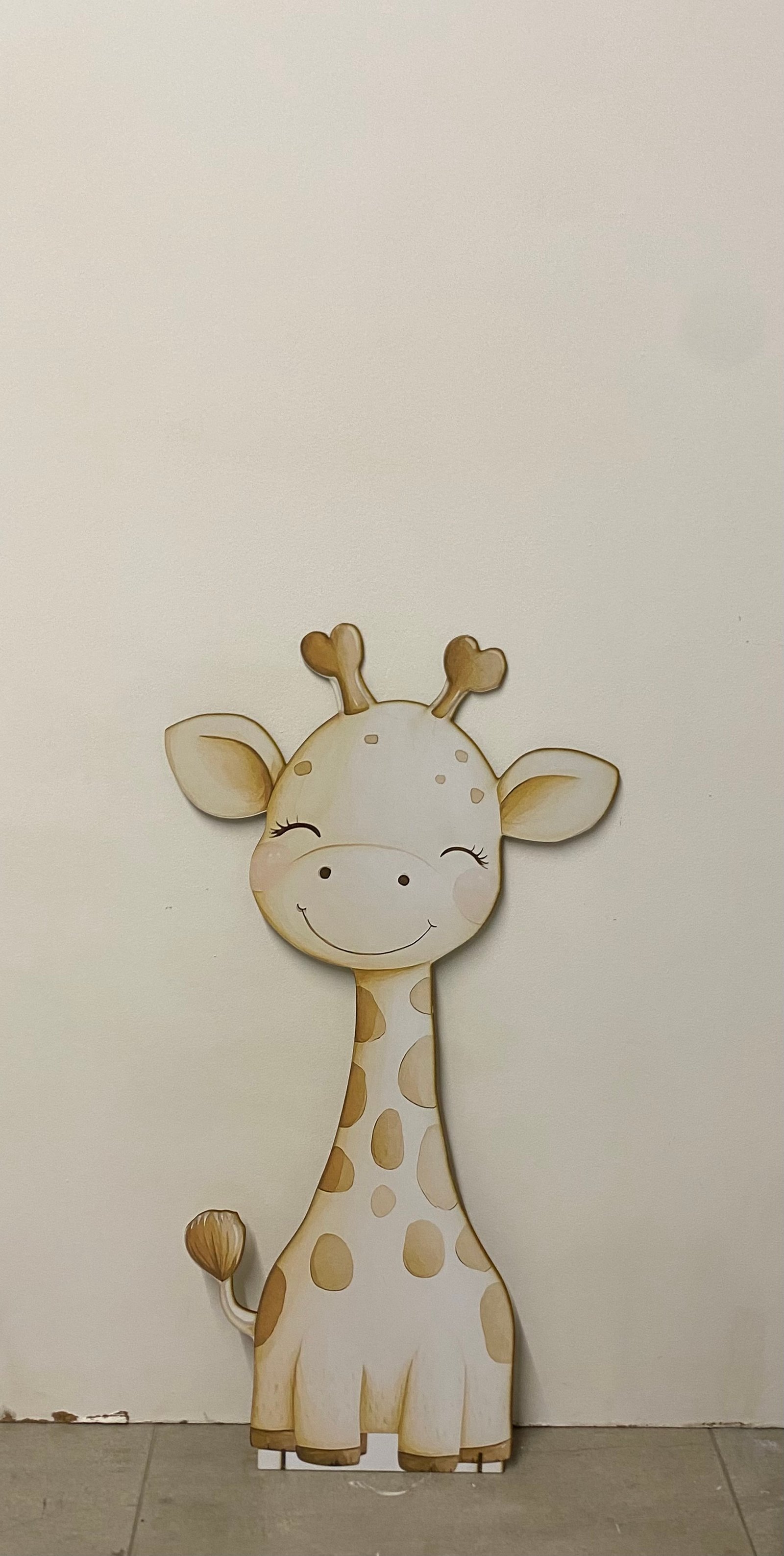 Jirafa Mdf Mediana Ojos Cerrados