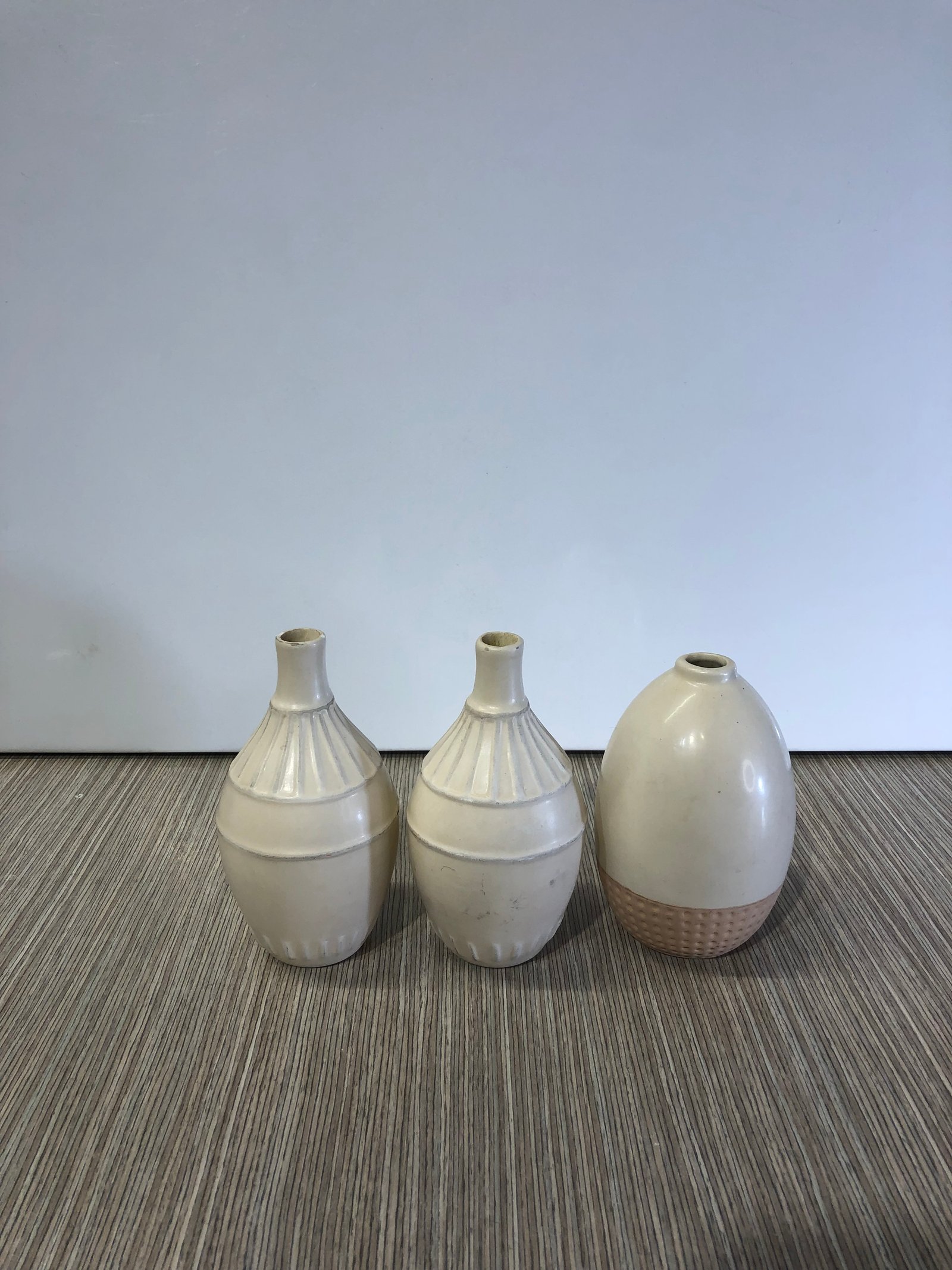 Jarron Ceramica Mini Redondo Cafe Claro Boca Delgada
