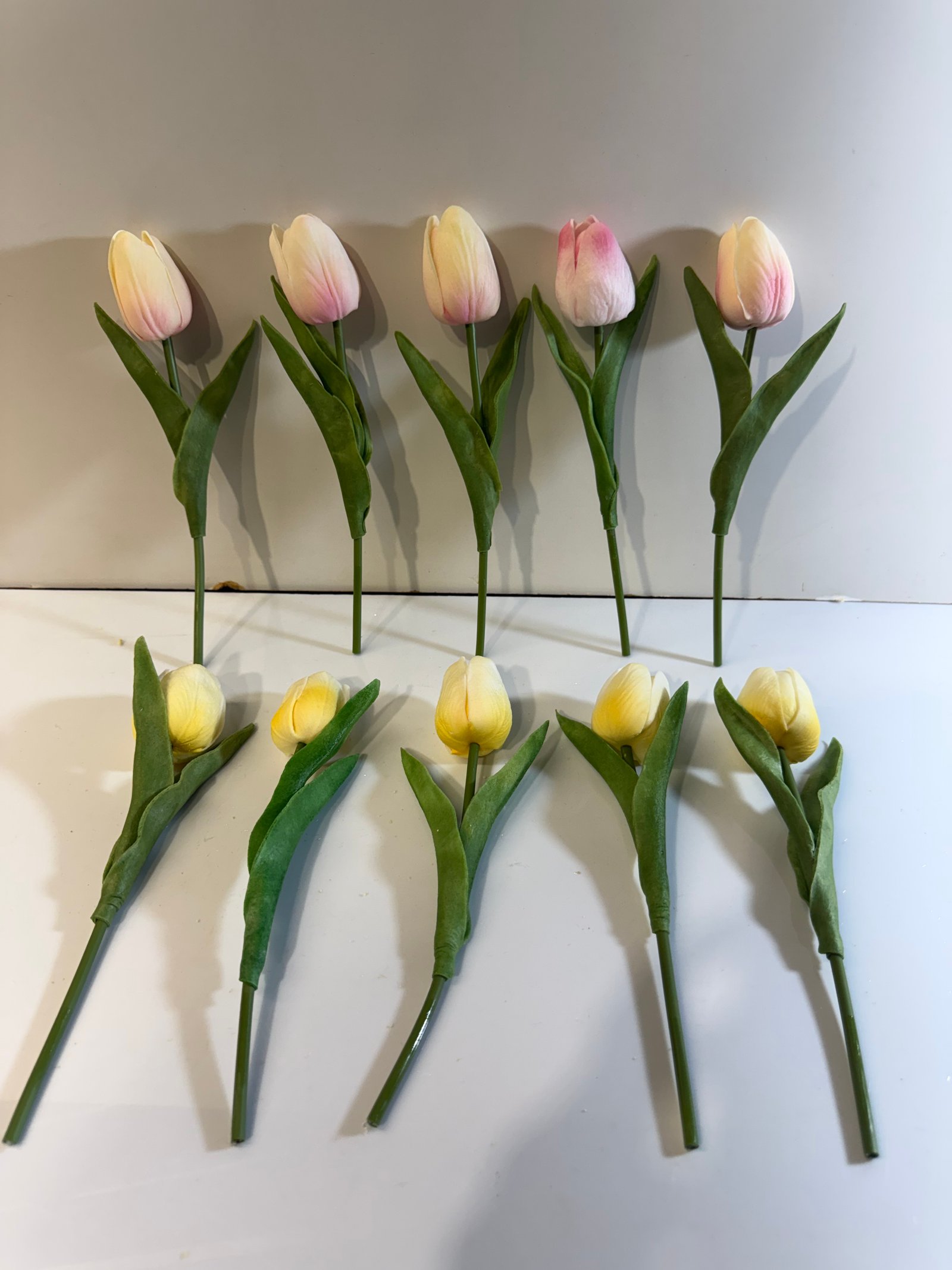 Ramito Tulipan Mini Amarillo Y Rosado Para Solitario O Jarron