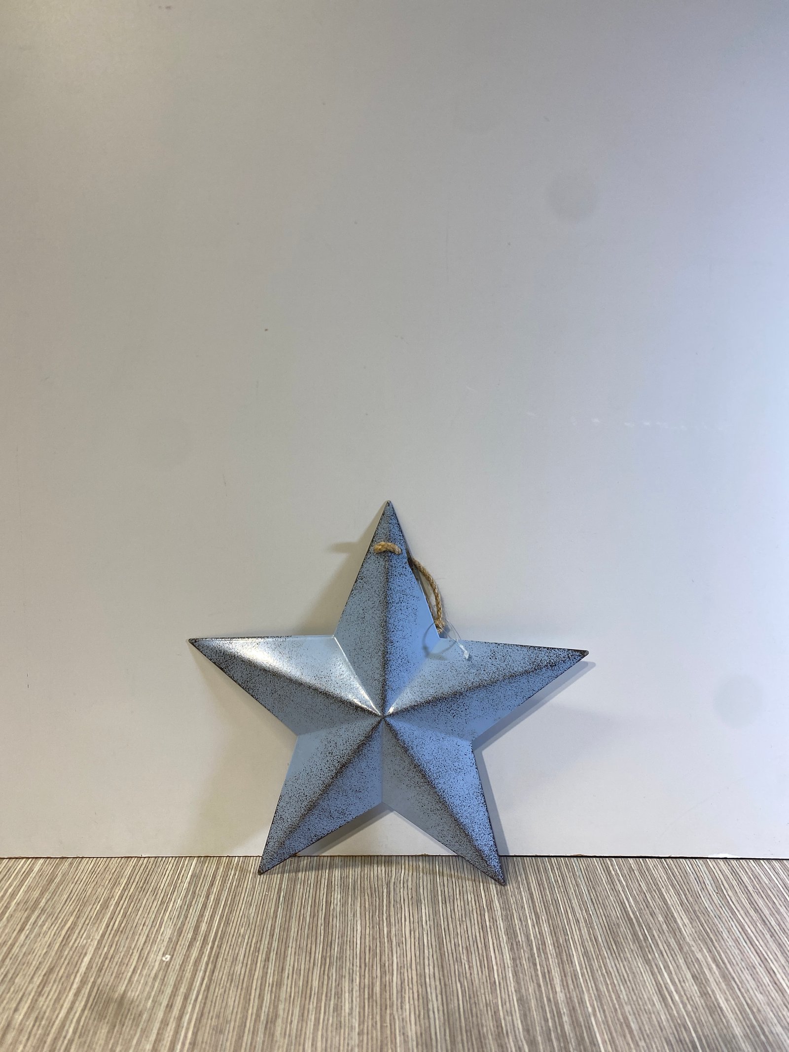 Estrella Metálica Azul Claro Plana