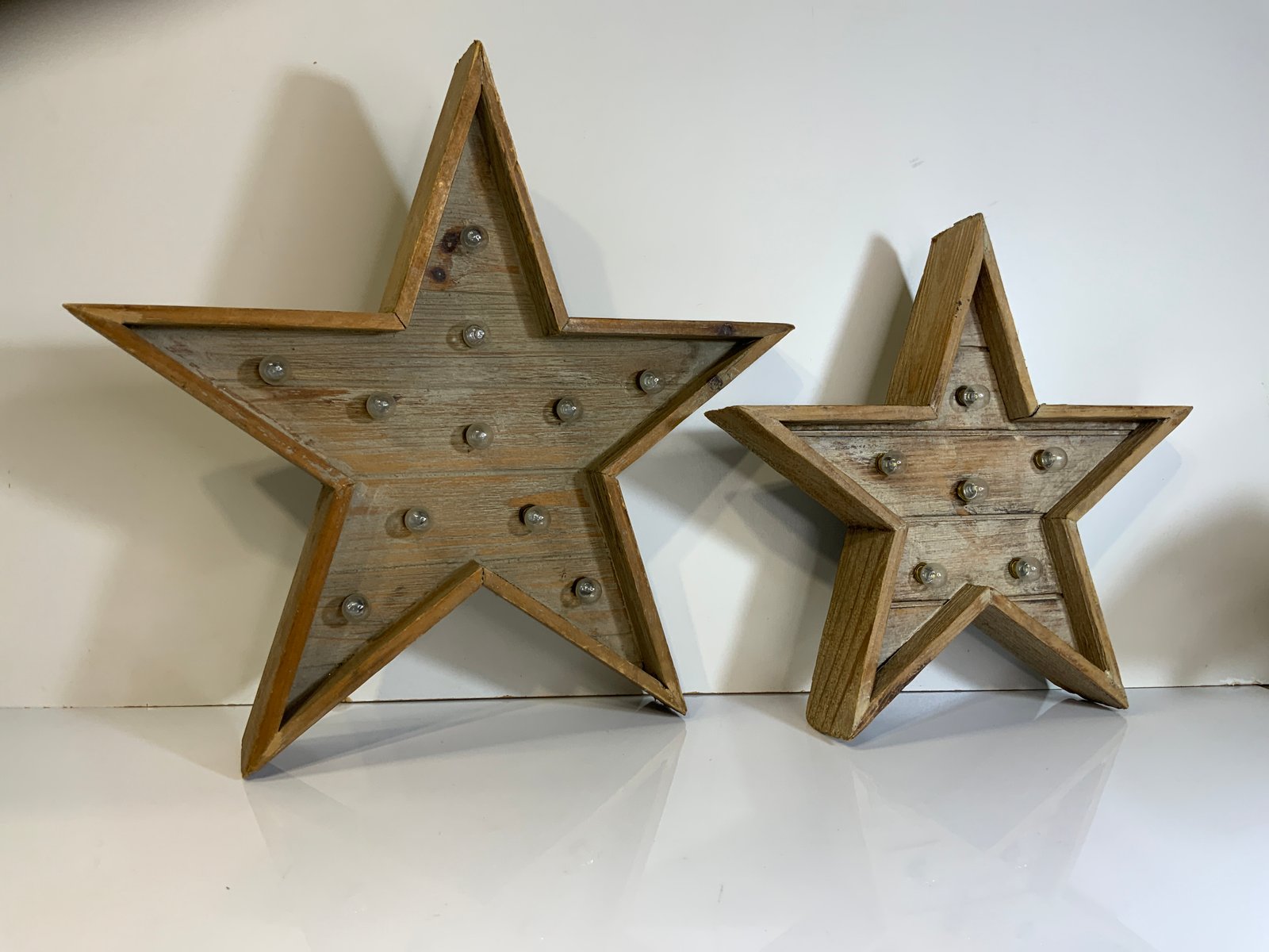 Estrella Madera Cafe Oscuro Mediana Con Luz