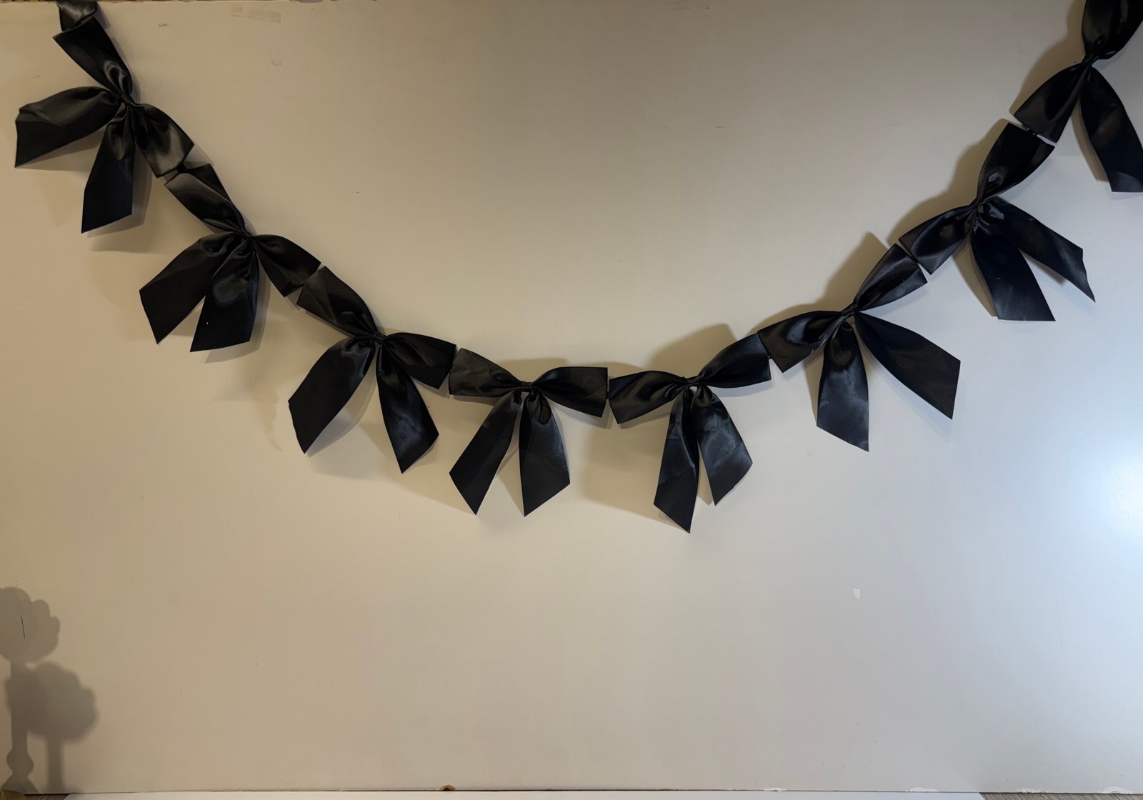 Banderin Moños Negros Santin