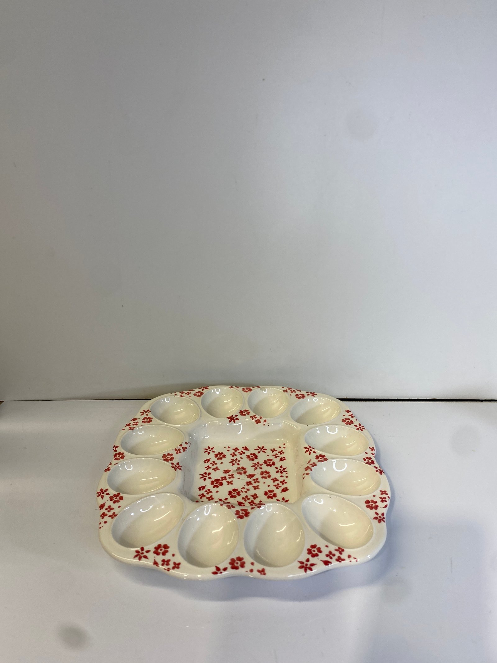 Salsera Ceramica Blanco Y Rojo Para Huevos