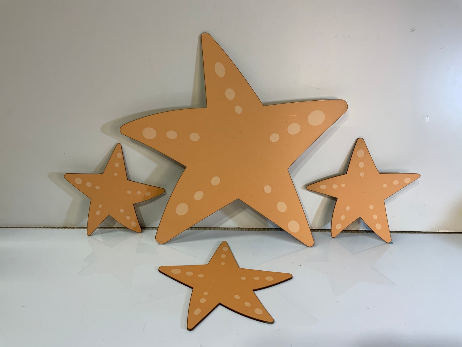 Estrella Naranja Pequeña Mdf
