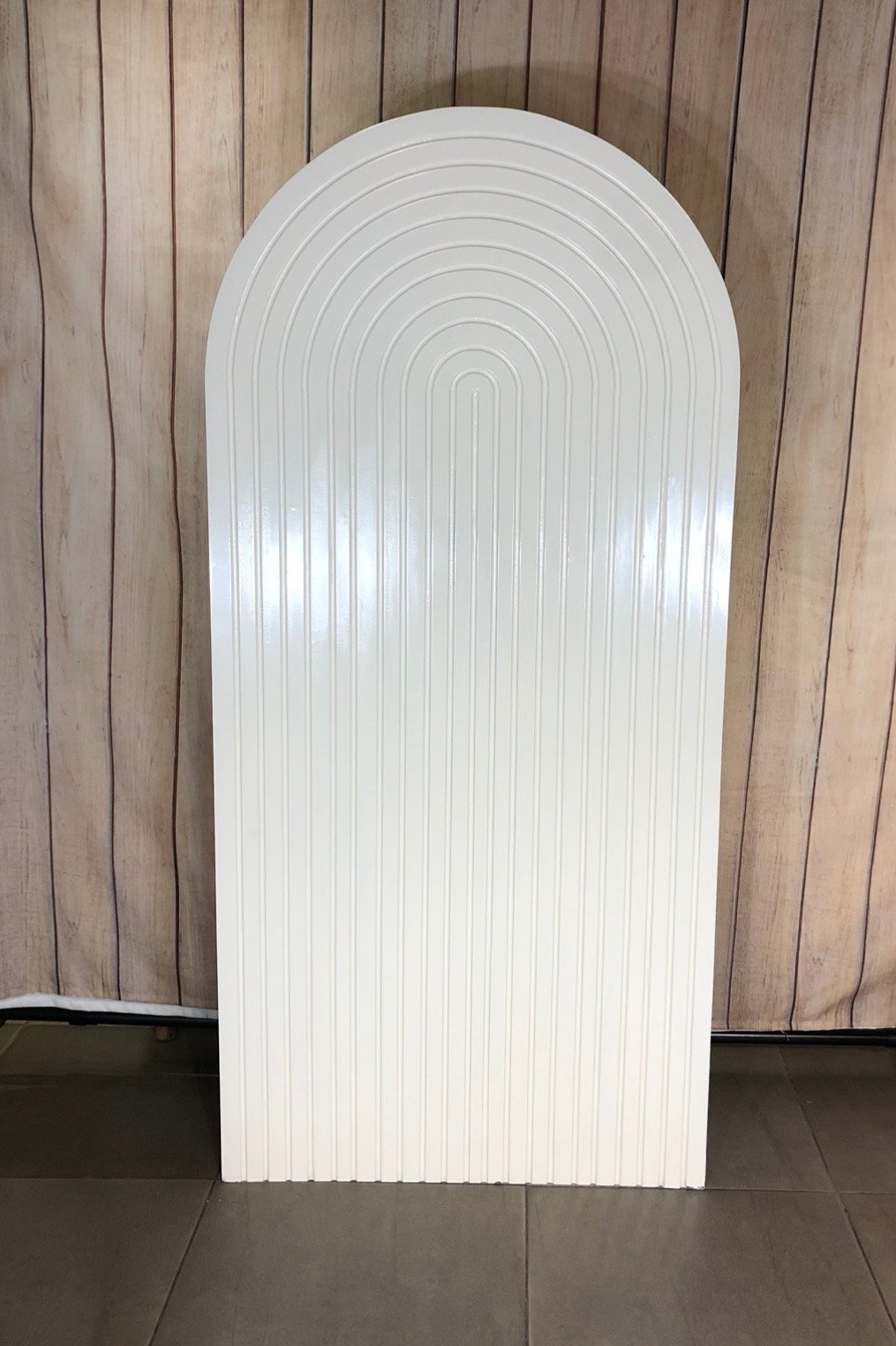 Estructura Madera Beige Punta Ovalada Ranurada