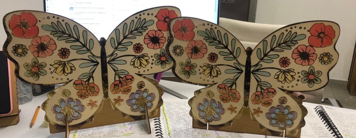 Mariposa Flores Colores Mdf 40Cm