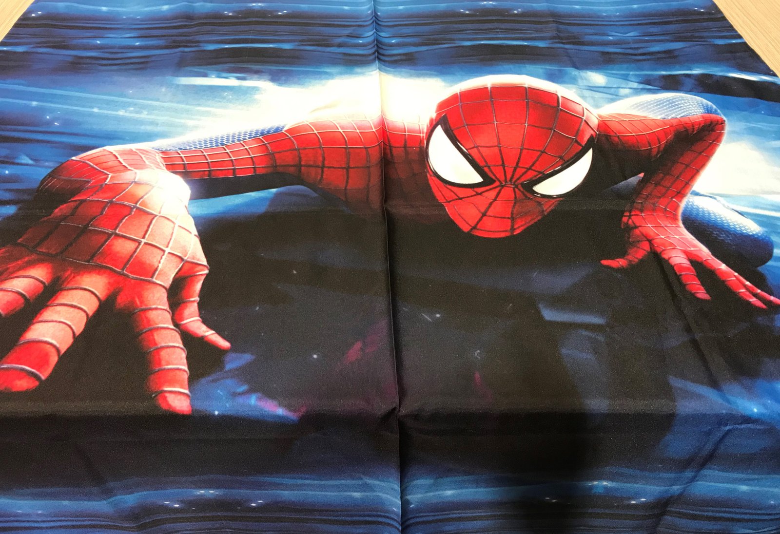 Mantel Spiderman