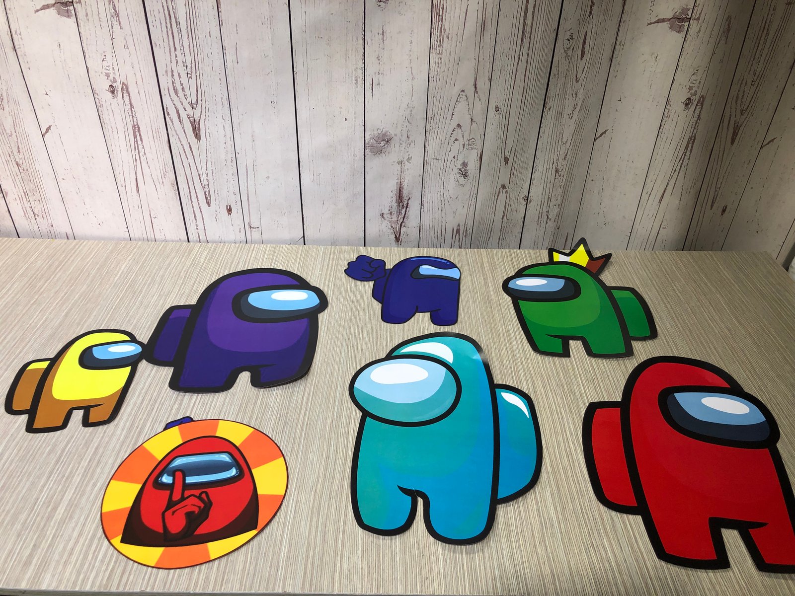Among Us Carton