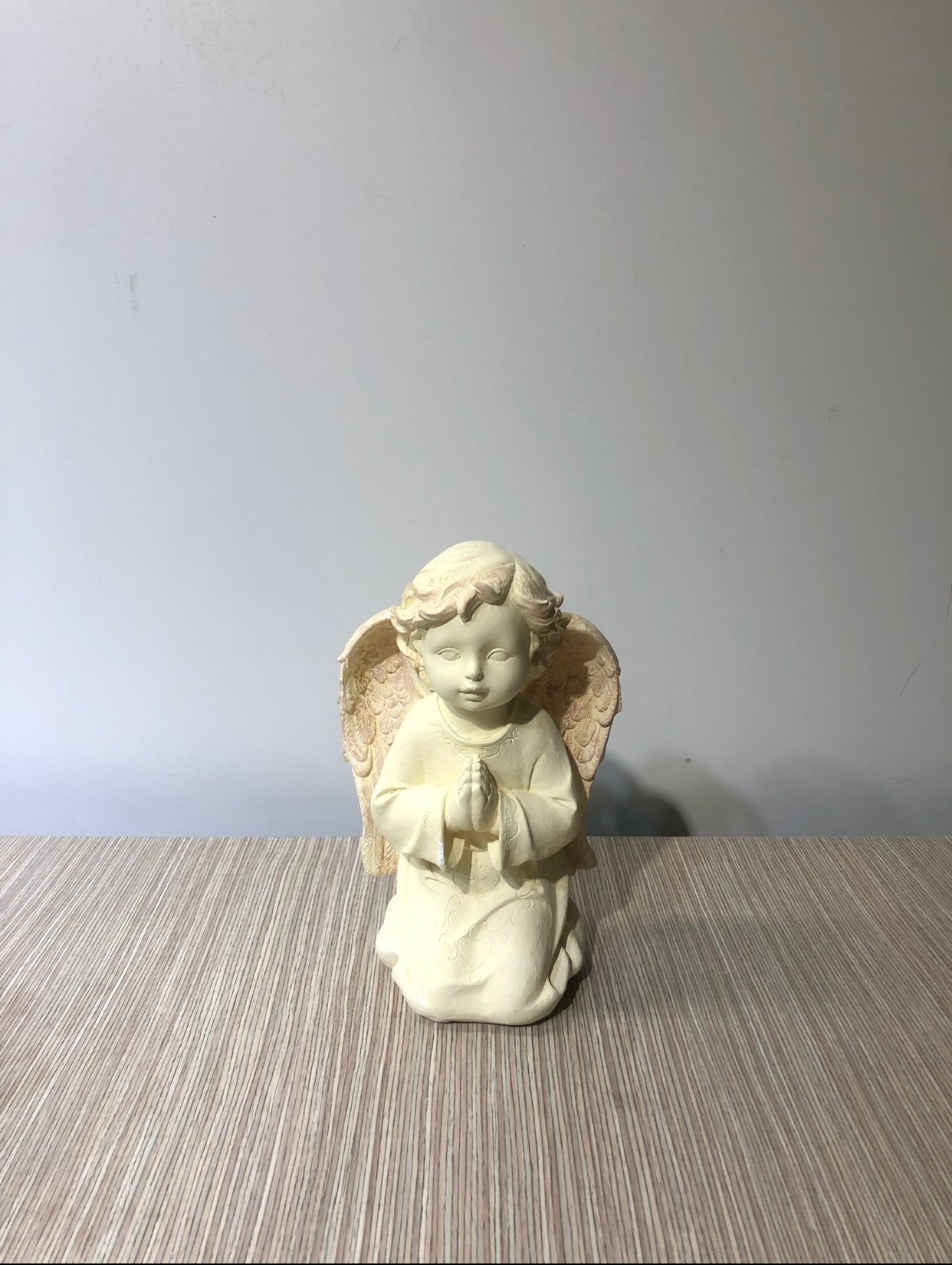 Angel Ceramica Niño Crema