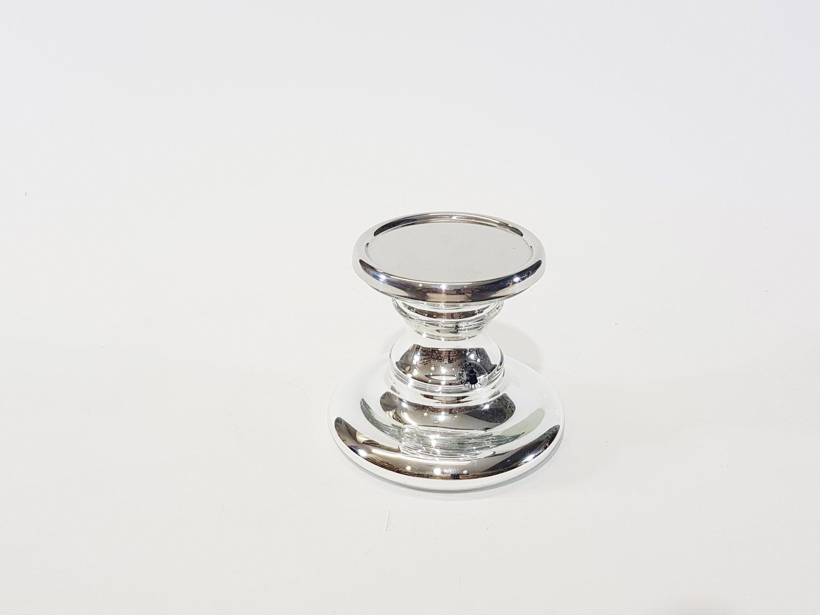 Candelabro Plateado Efecto Espejo Torno Grueso 11Largo X 9 Diametro