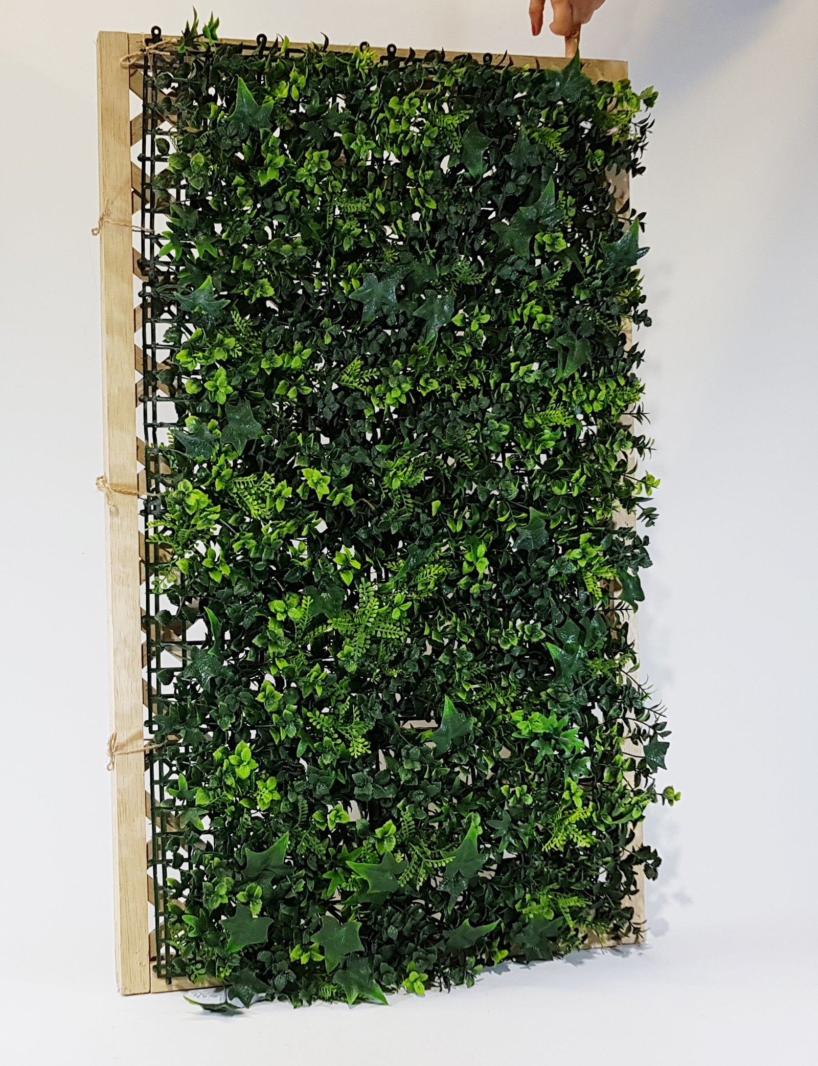 Biombo Madera Un Brazo Con Flores Artificiales