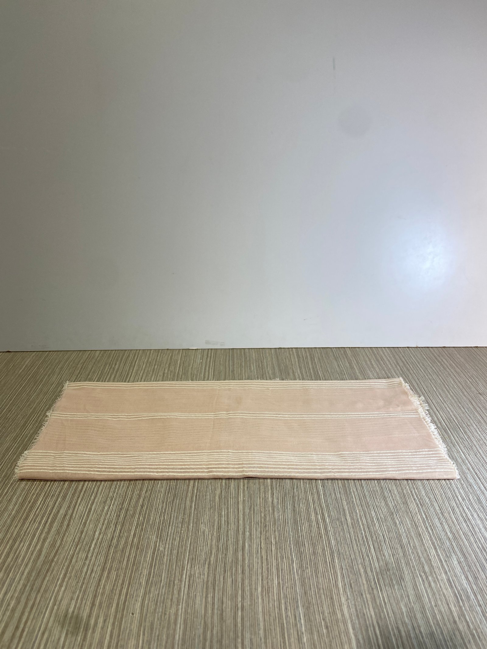 Camino Ancho Rosado Palido