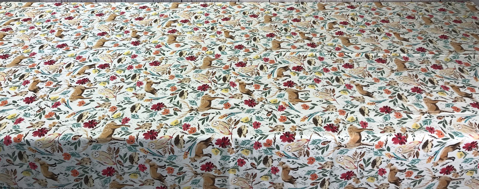 Mantel Flores Colores Animalitos Del Bosque