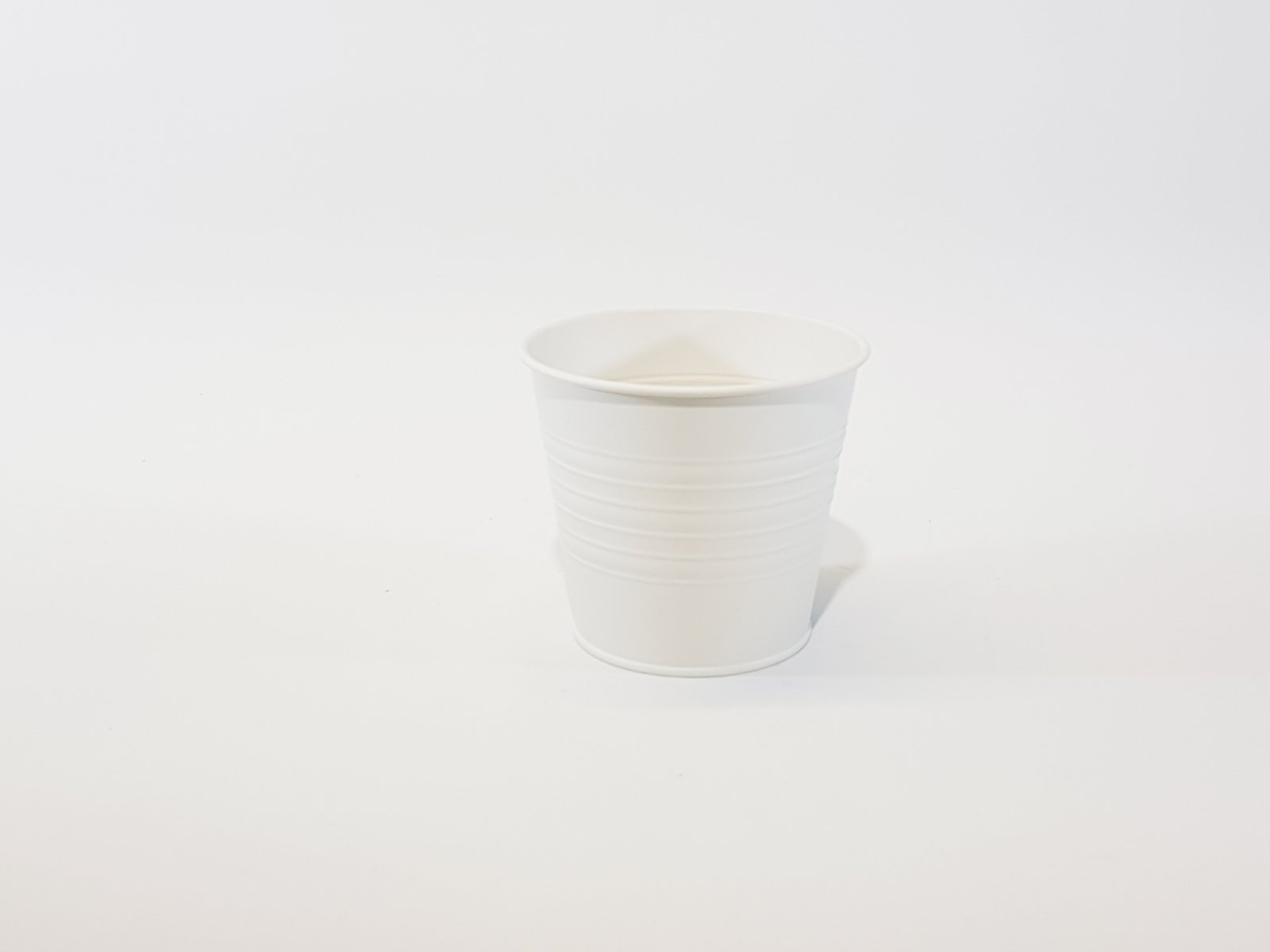 Matero Metálico Blanco Pequeño