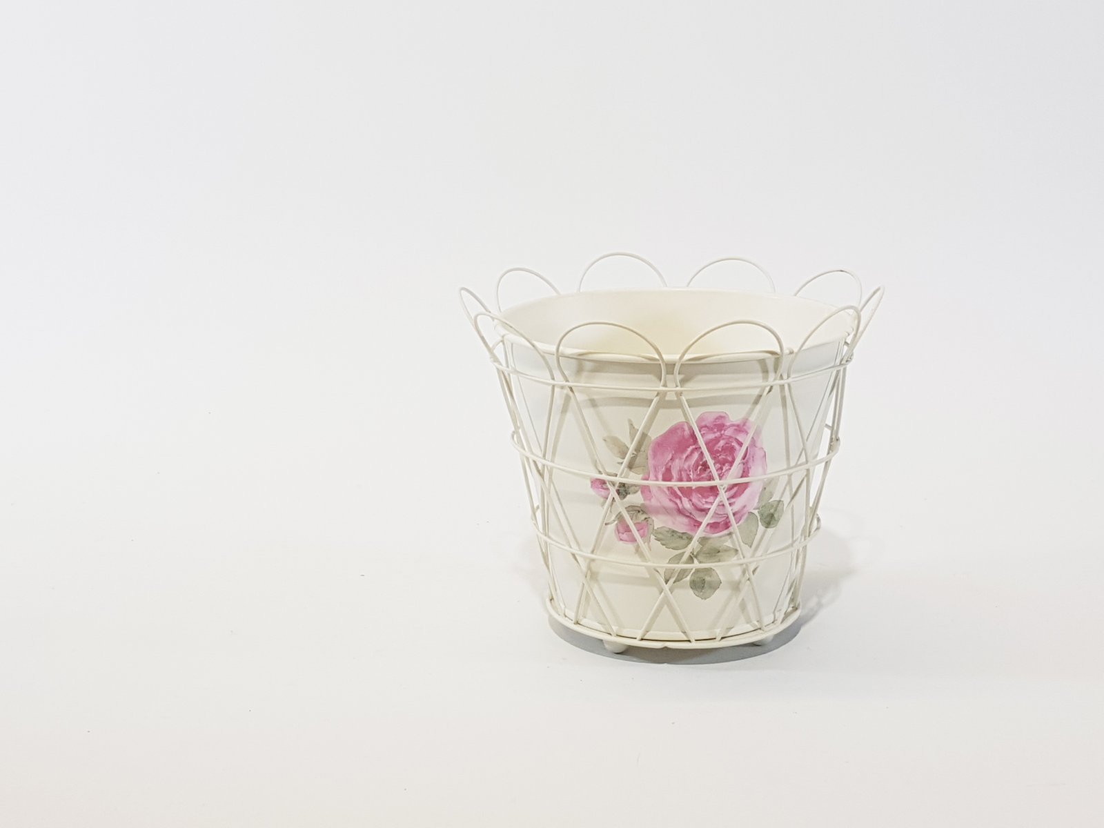 Matero Crema Con Dibujo De Rosas Enrejado Pequeño