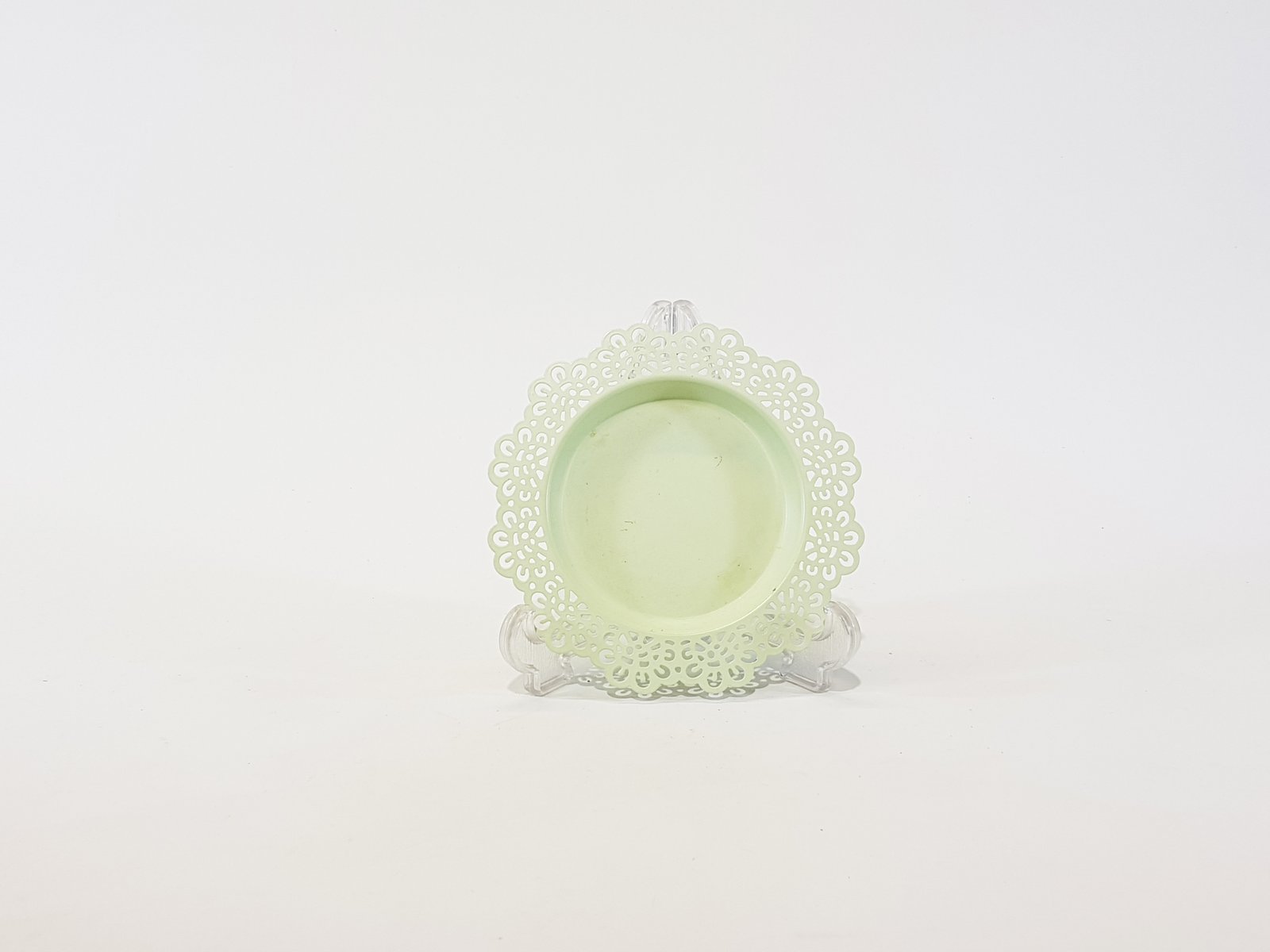 Platico Metalico Verde Calado Pequeno