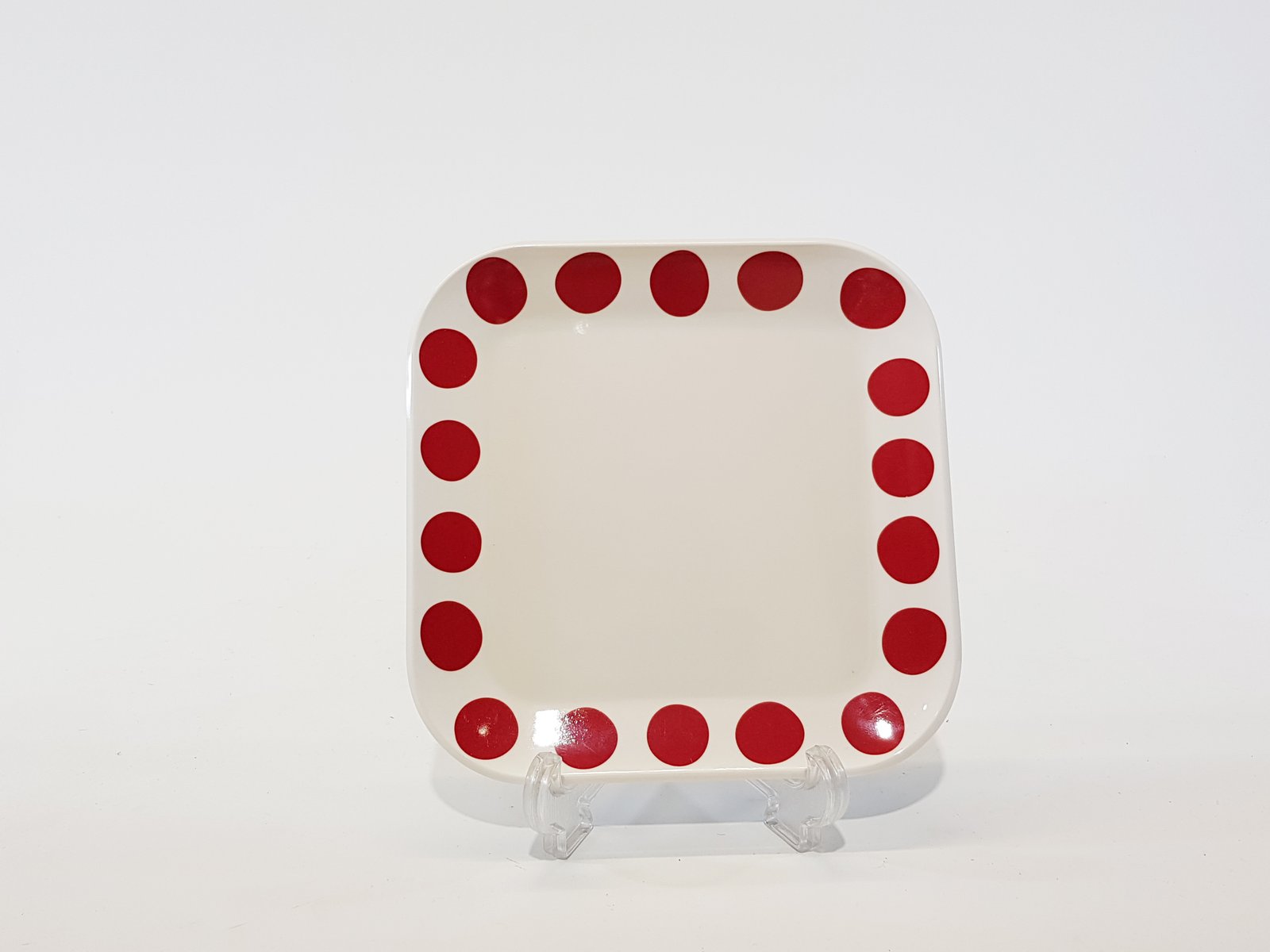 Plato Cuadrado Pequeño Pasta Blanco Bolas Rojas