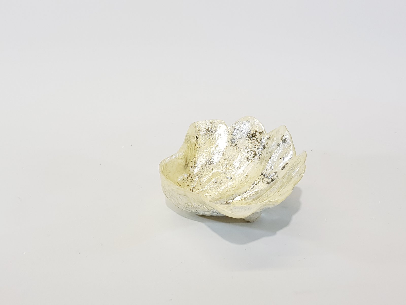 Salsera Tipo Concha Plateada