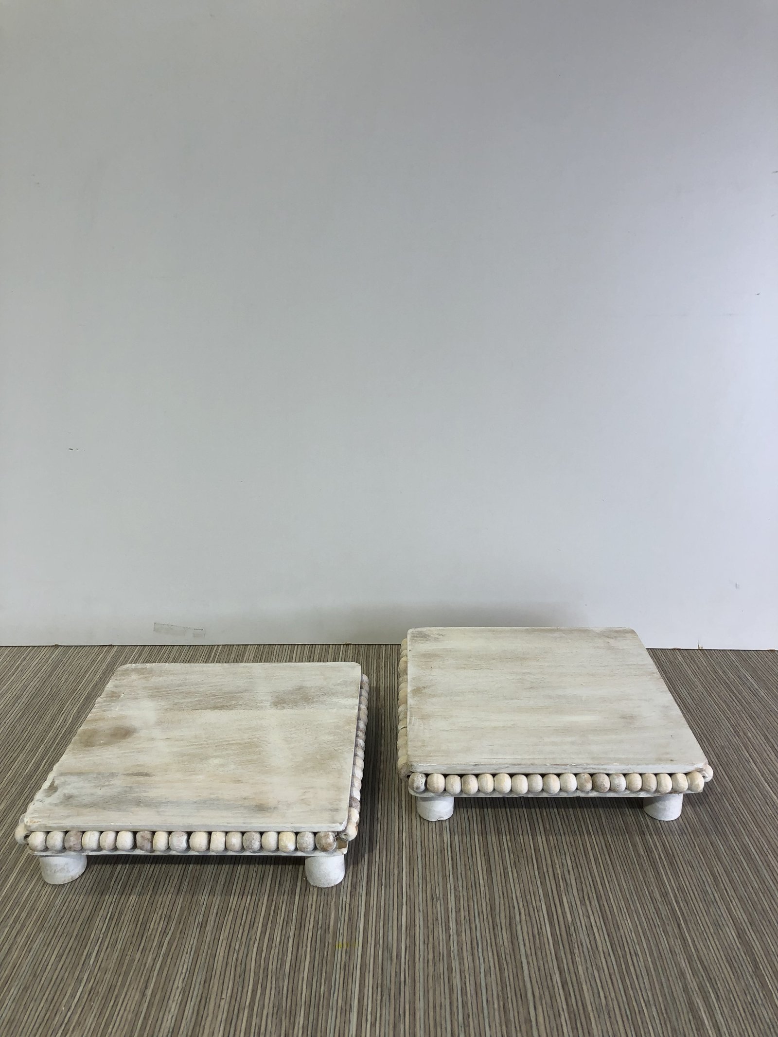 Tortera Madera Cuadrada Pequeña Decape Borde Bolas 