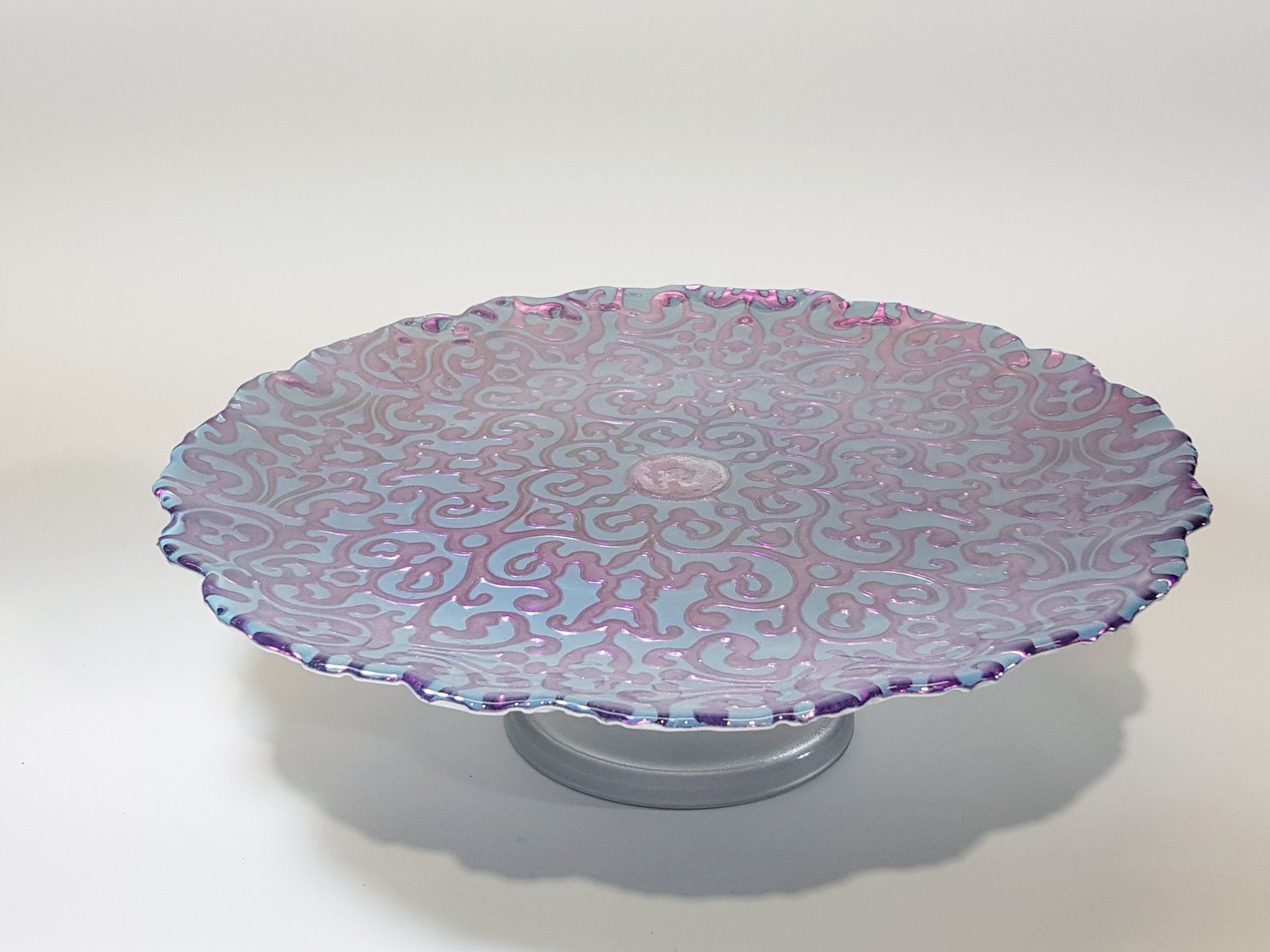 Tortera Redonda Cristal Arabescos Morada Con Azul 31 Cm