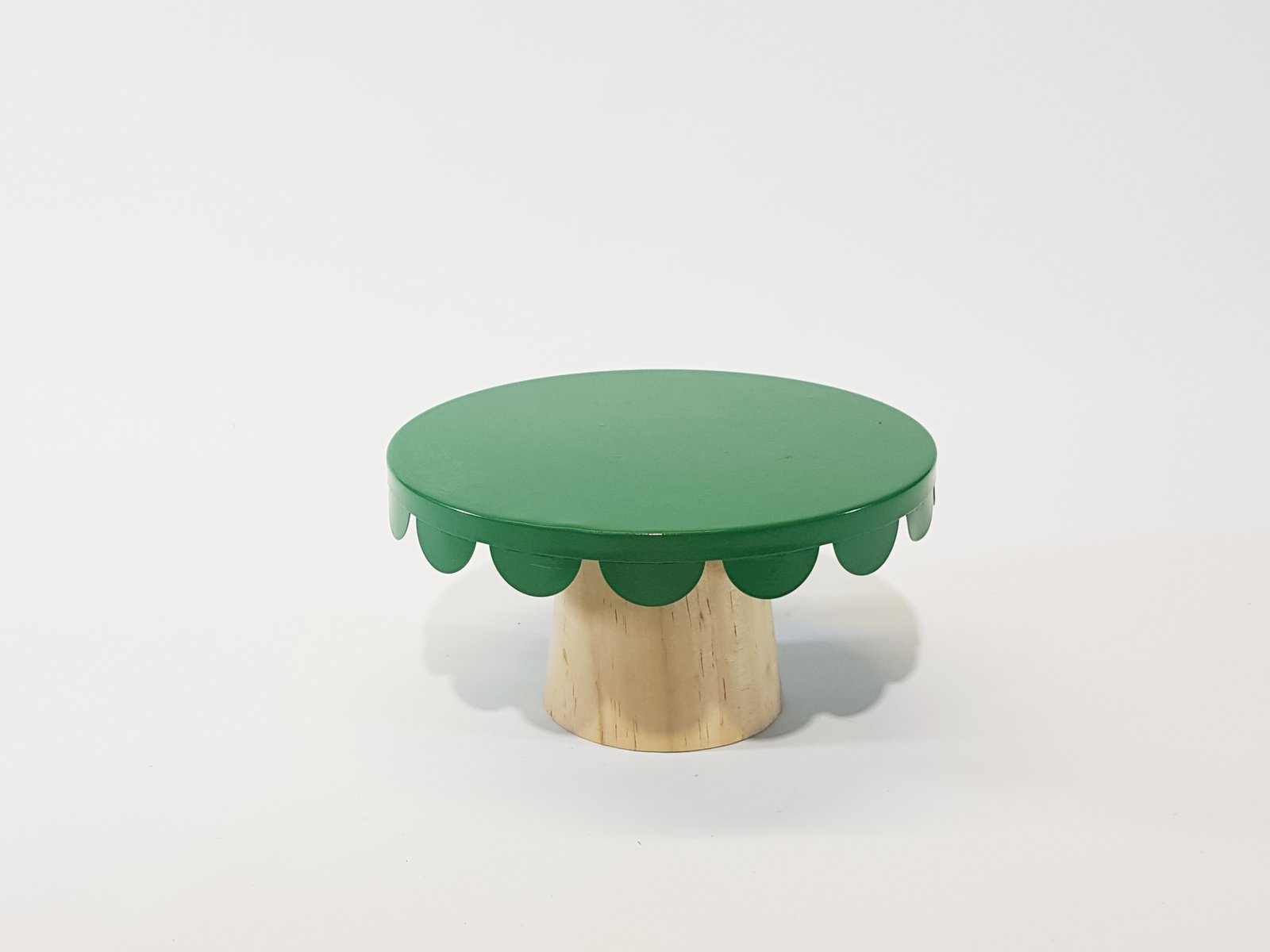 Tortera Redonda Laton Verde Base Madera  Pequeña 20 Cm