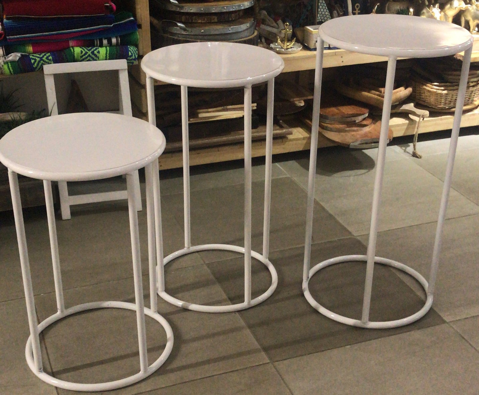 Trio Cilindros Metalicos 4 Tubos Blancos