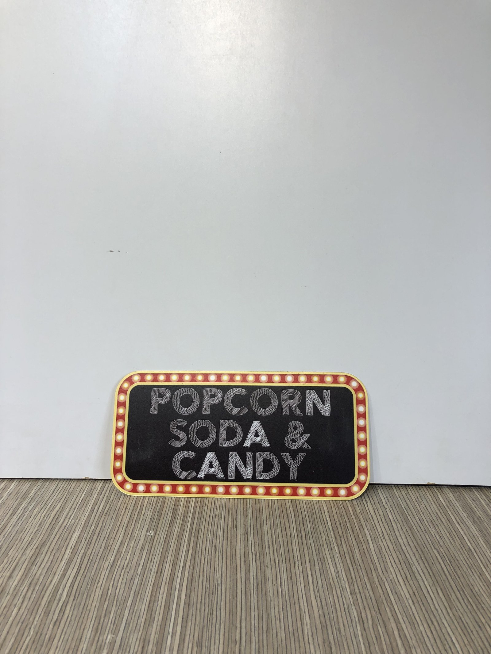 Placa Pequeña Popcorn Soda & Candy 