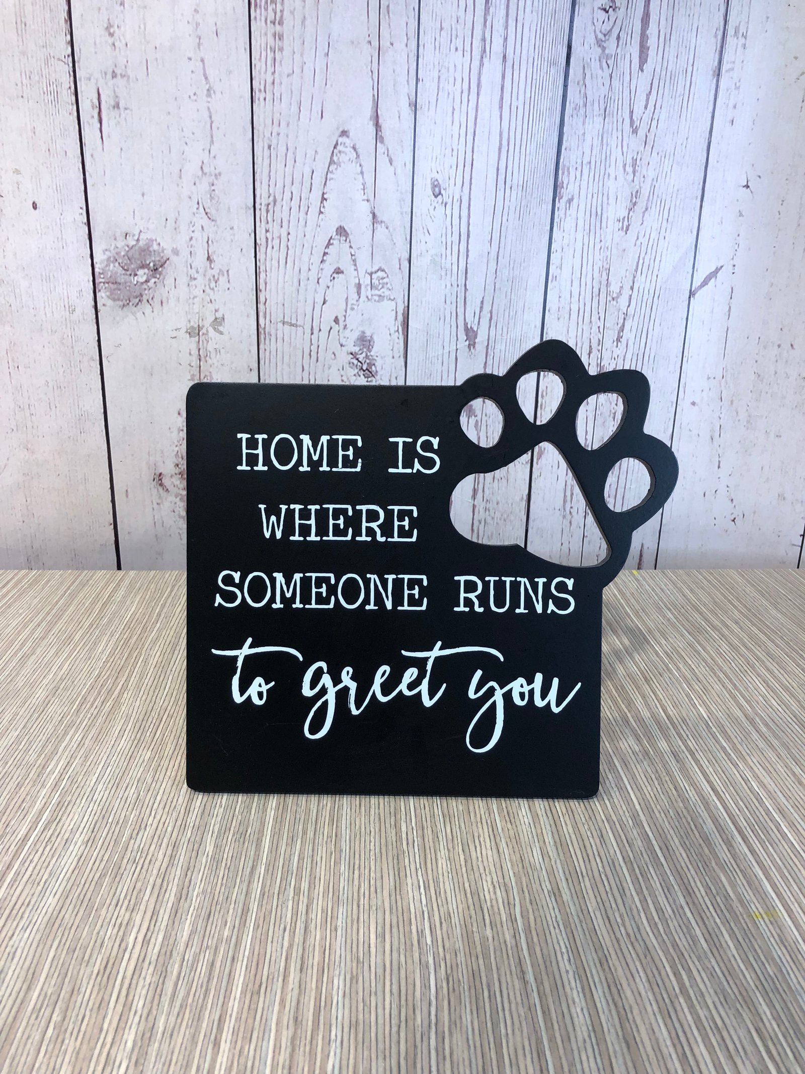 decorativo negro home is where 